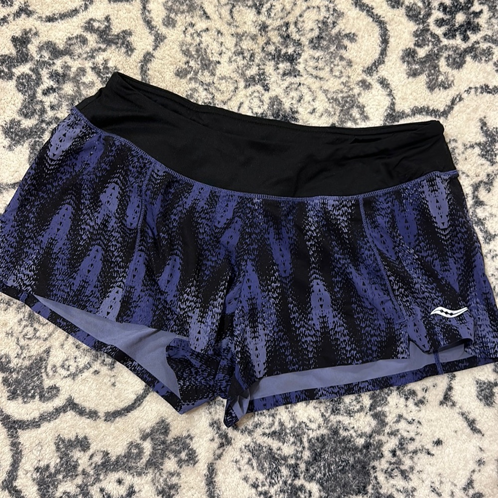 Saucony Running short